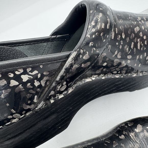 Dansko Clogs Womens US 9.5 EU 40 Black Leather Medical Nurse‎ Black Silver Spots - Picture 8 of 12